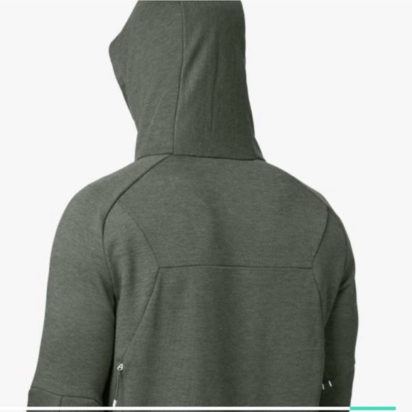 On Running Technical Hoodie Green Size Large - Picture 3 of 16